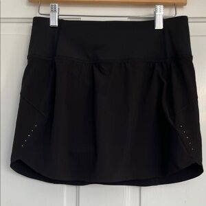 Women’s Athleta Black Run with it 14”Skort Size XS